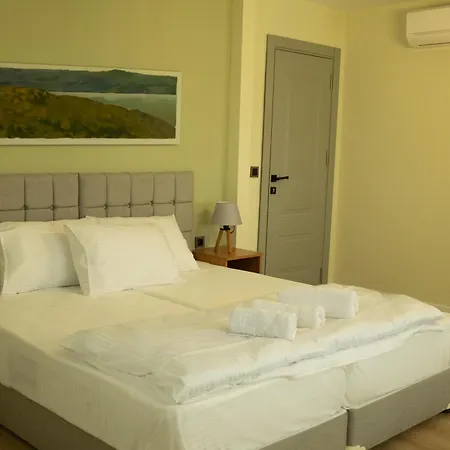 Zelle Airport Arnavutkoy